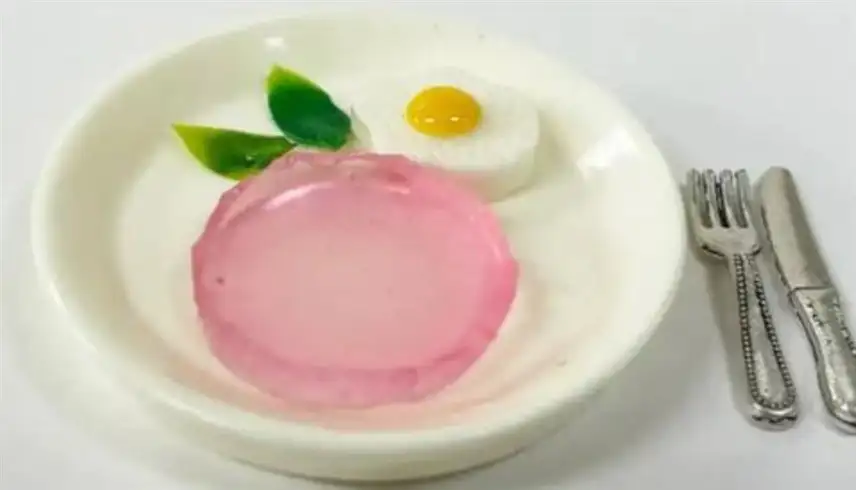 هذه الكتلة الوردية الشفافة بديل شريحة