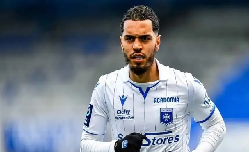 الوداد يتعاقد مع نجم أجاكسيو