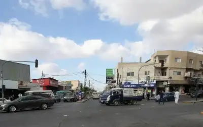 حملة لإزالة بسطات مخالفة في إربد