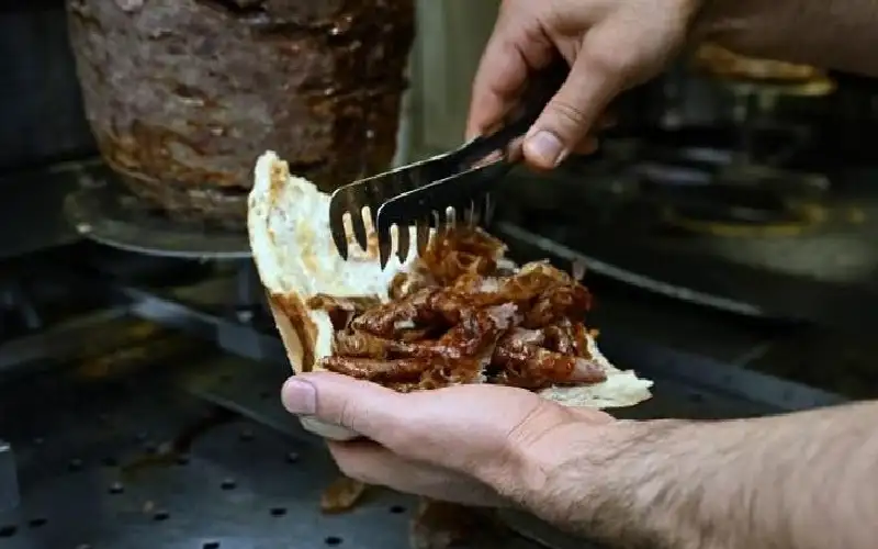 دبلوماسية الكباب.. مواجهة تركية ألمانية فوق