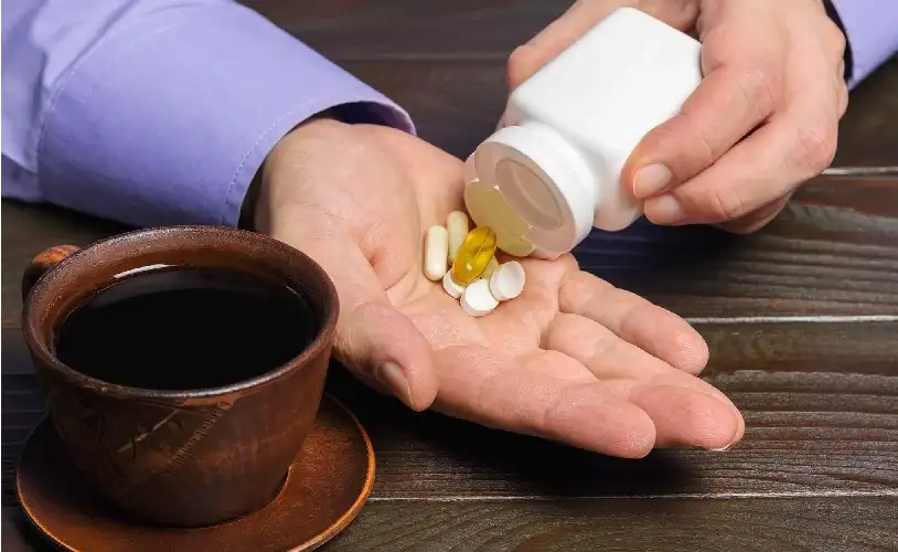 12 نوعا من الأدوية احذر تناولها