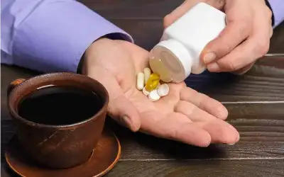 12 نوعا من الأدوية احذر تناولها