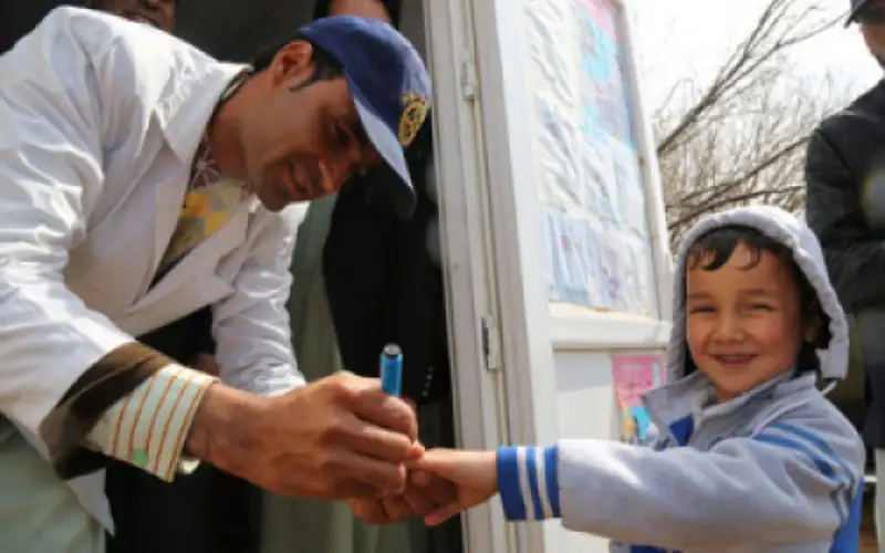 فيروس شلل الأطفال في غزة ..