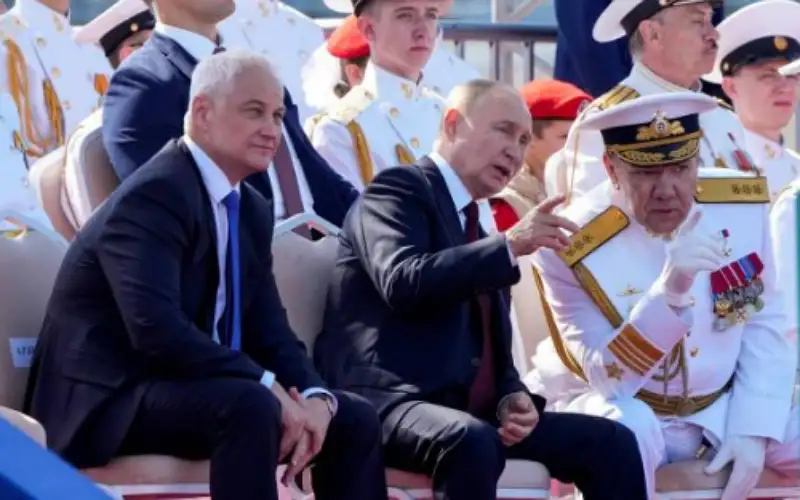 بوتين يحذر أميركا من أزمة شبيهة