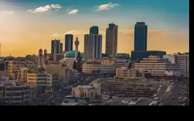 اجواء صيفية عادية فوق المرتفعات الجبلية
