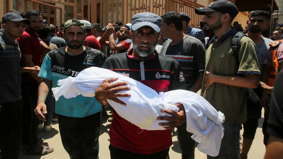 37 شهيدا إثر 3 مجازر ارتكبها