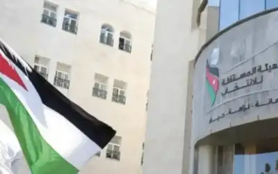 114 قائمة مترشحة في اليوم الأول