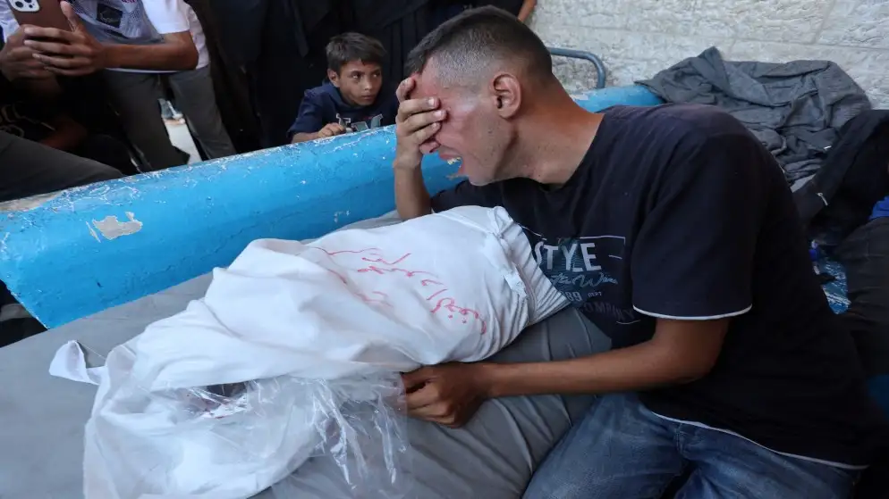 شهداء ومصابون في قصف إسرائيلي على