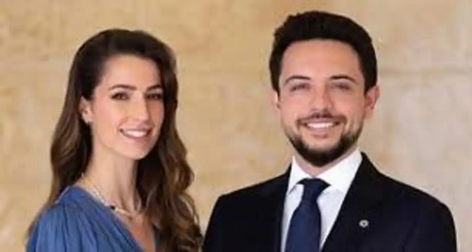 ولي العهد والأميرة رجوة يرزقان بالأميرة