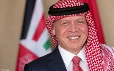 الملك: أبارك للحسين ورجوة العزيزين مولودتهما