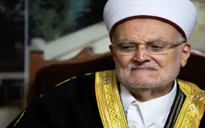 الإفراج عن الشيخ عكرمة صبري بعد