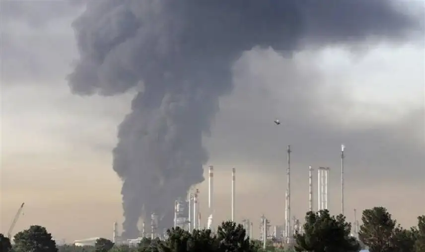 تبادل هجمات عنيفة بين روسيا وأوكرانيا