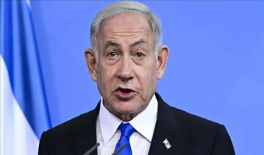 نتنياهو يفكر بطرد وزير الدفاع وقائد