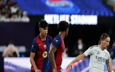 برشلونة يفوز على ريال مدريد في