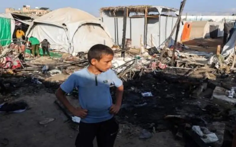 25 شهيدا بقصف الاحتلال الإسرائيلي مدرستين