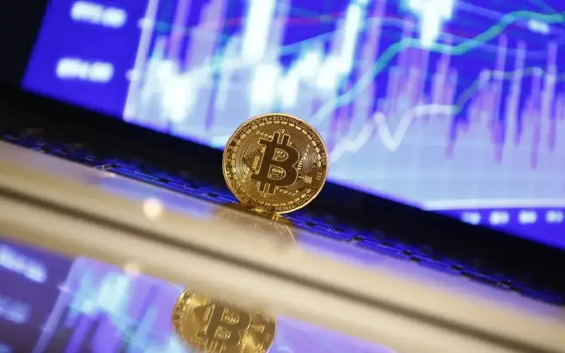 سر سقوط بيتكوين