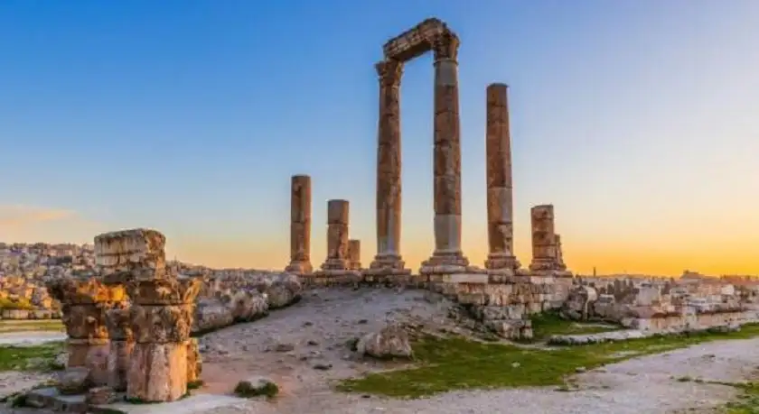 أجواء صيفية معتدلة الأربعاء وحارة نسبيا