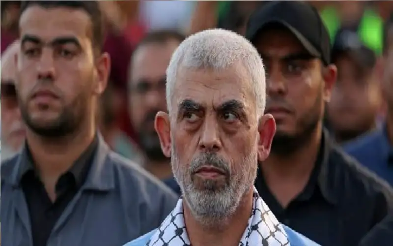 بعد عبث الاحتلال بالمفاوضات.. عقل السنوار