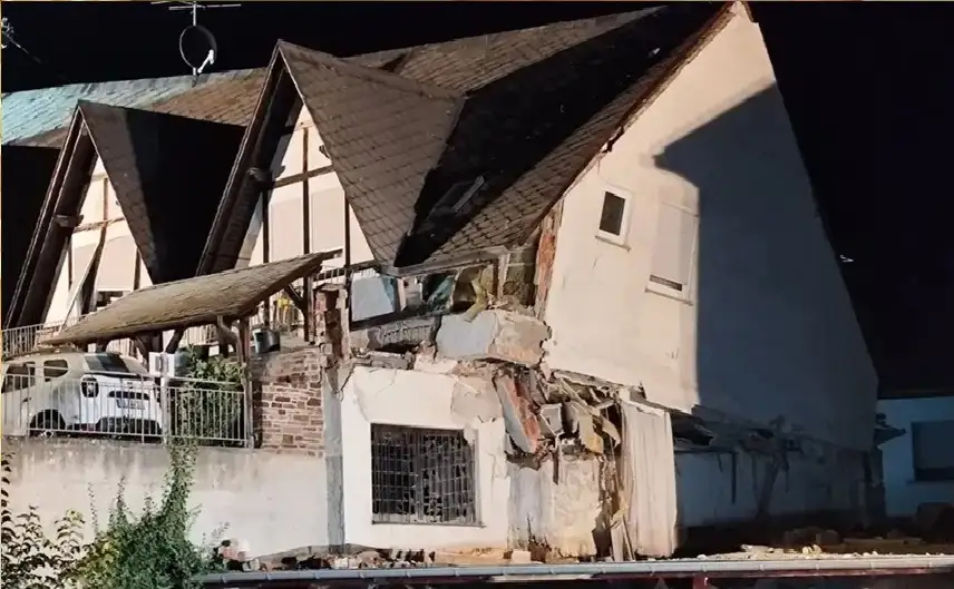 انهيار فندق في ألمانيا يتسبب في