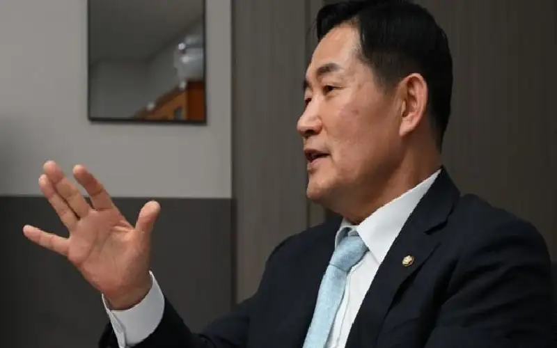 سول في ورطة.. النووي أم التحالف