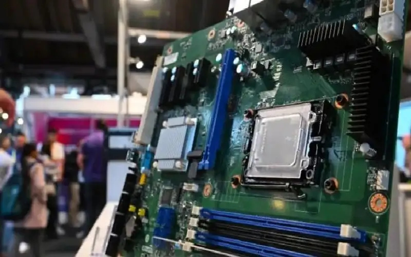 بريطانيا تتخلى عن حلم الريادة في