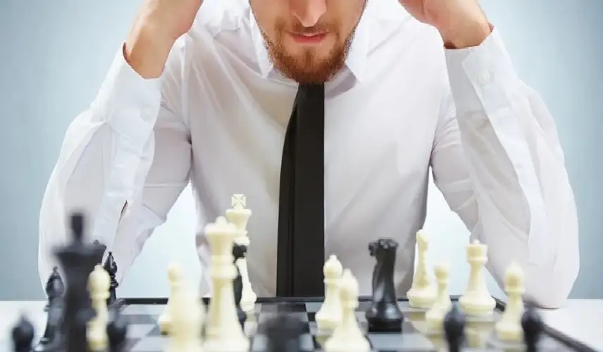 الجهد العقلي الشديد يسبب معاناة نفسية