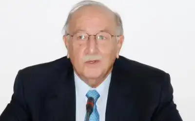 رئيس الوزراء الاسبق زيد الرفاعي في
