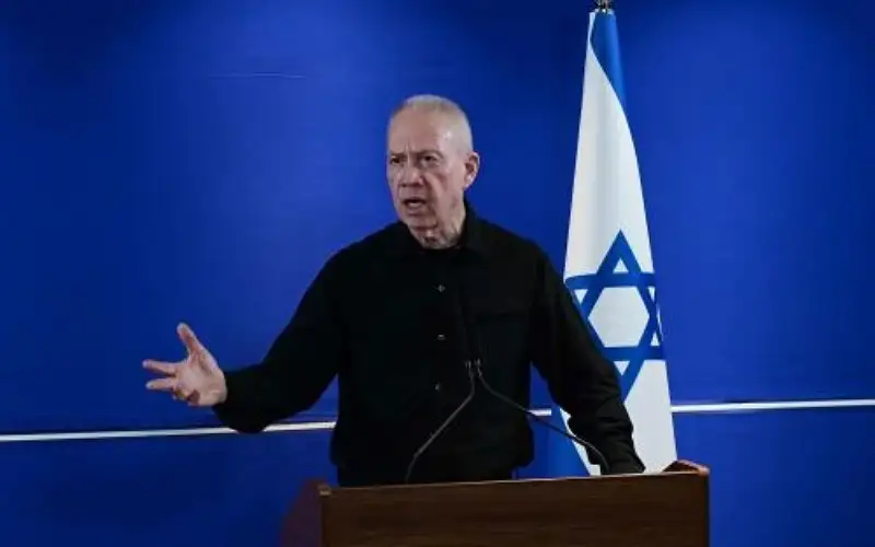 غالانت: الحرب على لبنان الآن مغامرة