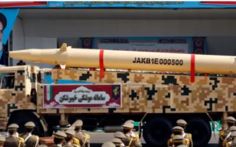 مصادر: إيران بدأت تجهز الصورايخ بطريقة