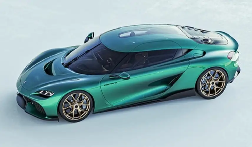 كوينيغسيغ السويدية تطلق أقوى سيارة قياسية