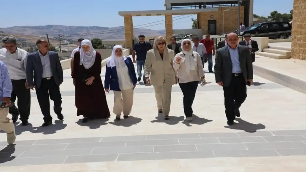 وزيرة الثقافة تتفقد مركزي عجلون وجرش