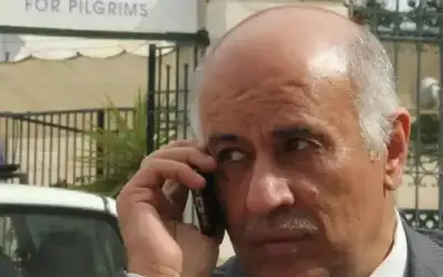 مخابرات الإحتلال تحتجز الفريق الرجوب بعد