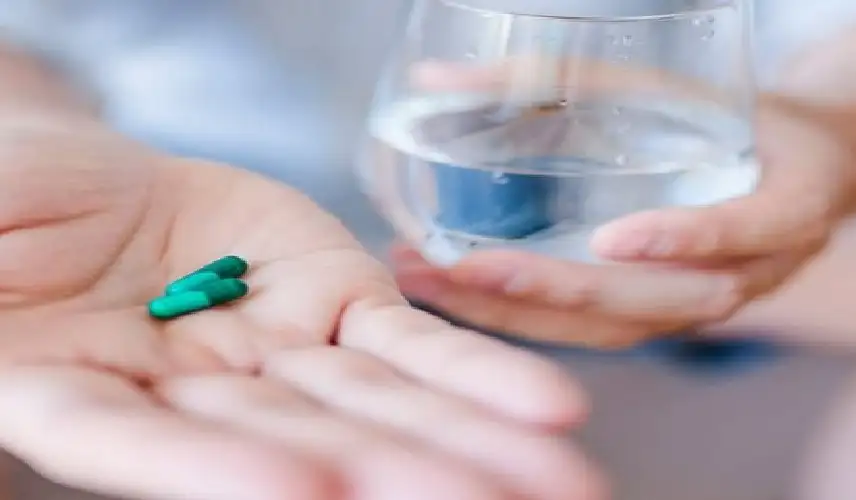 مقتل ياباني بسبب مكملات غذائية