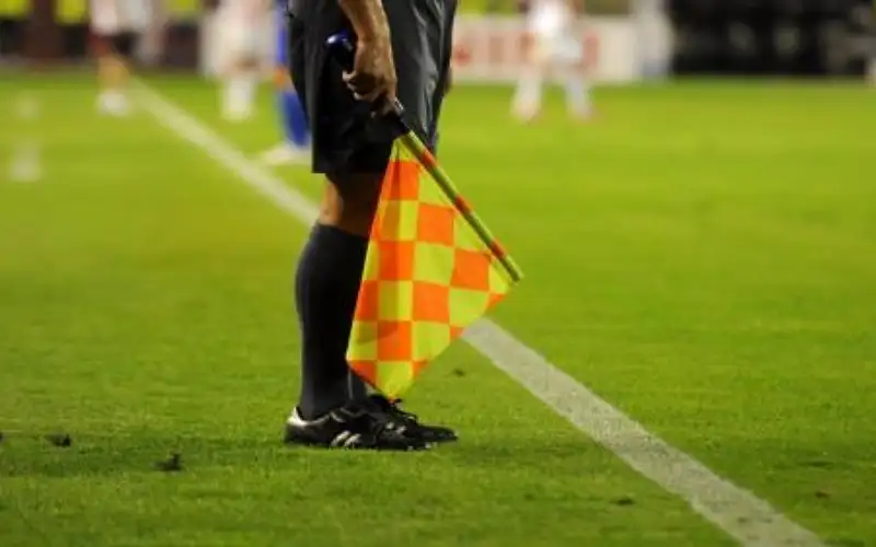 اتحاد الكرة يكشف أسماء حكام الأسبوع