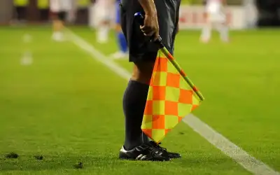 اتحاد الكرة يكشف أسماء حكام الأسبوع