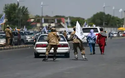 رئيس وزراء أفغانستان: على البلاد الإبقاء