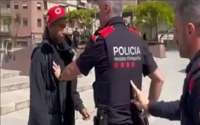 والد لامين يامال يتعرض للطعن.. ونقله