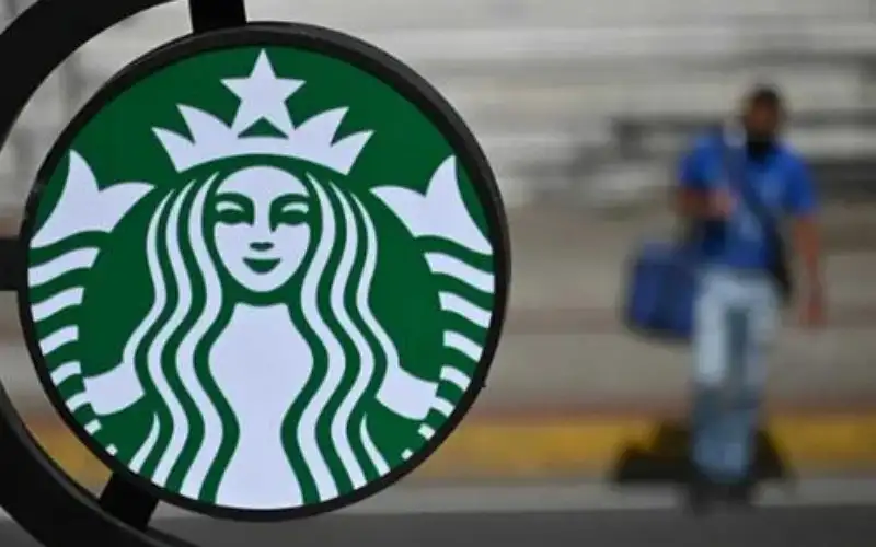 المقاطعة تطيح بالرئيس التنفيذي لستاربكس بسبب