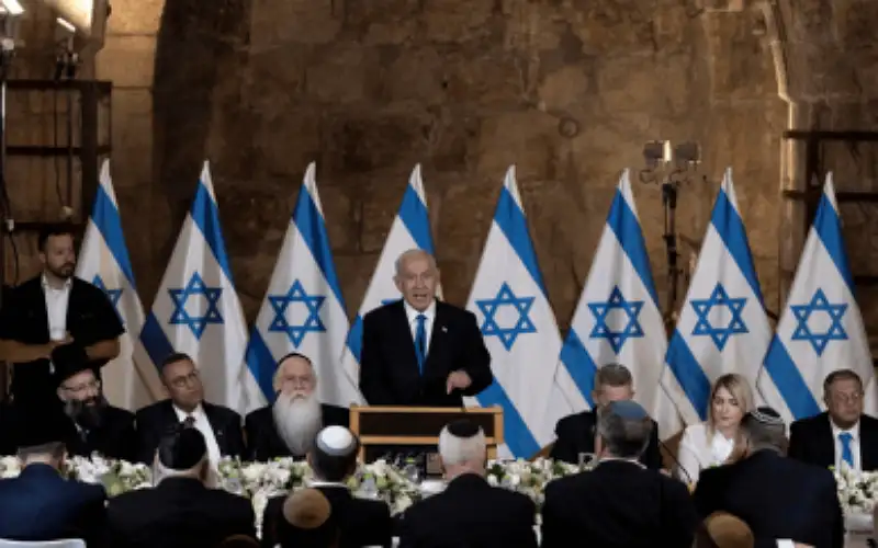 الكابينت الإسرائيلي سيجتمع داخل مخبأ