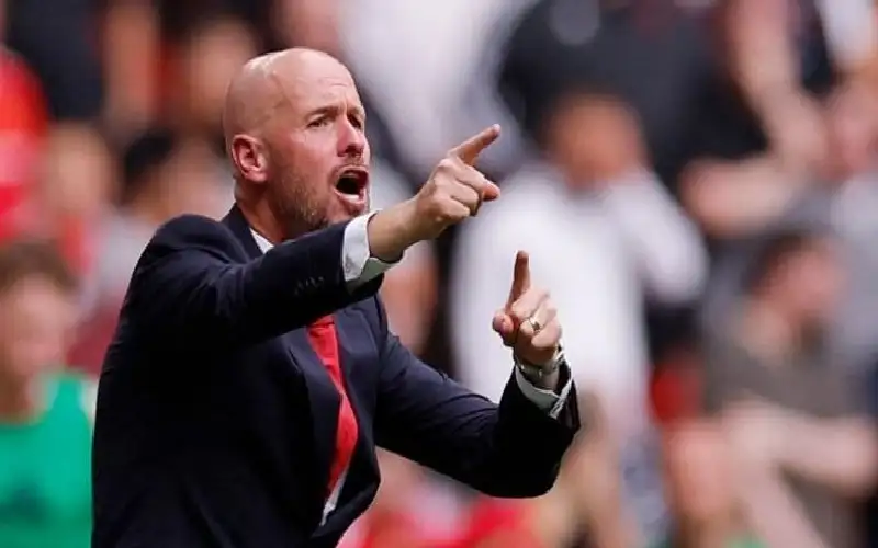 مثير للجدل.. تناقضات تين هاغ عرض