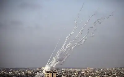 رشقة صاروخية من غزة نحو مستوطنات