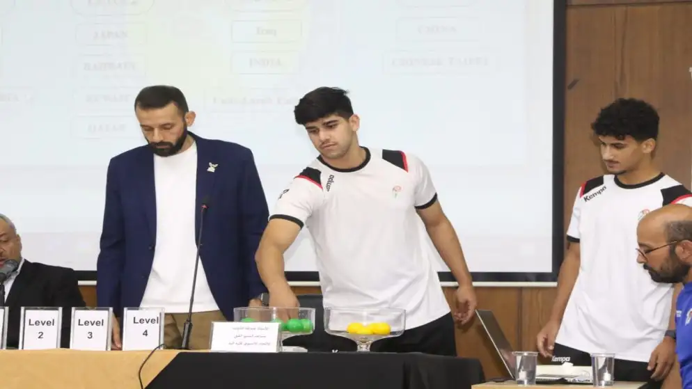 منتخب الناشئين لكرة اليد في المجموعة