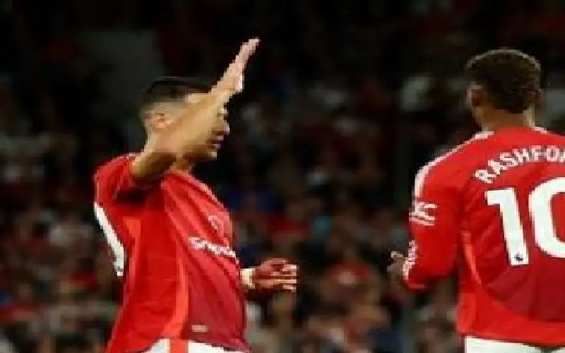 أرسلته إلى الجيم.. مدافع مانشستر يونايتد