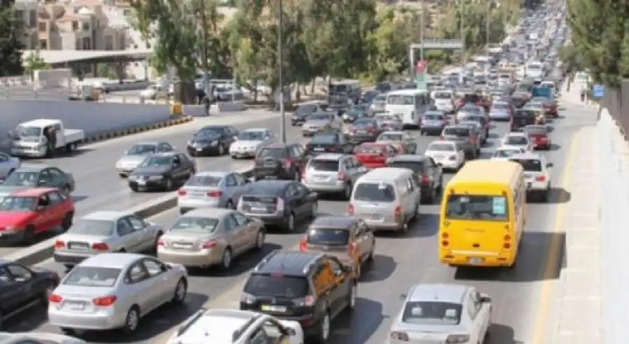 حركة مرورية قوية في عمان والمحافظات
