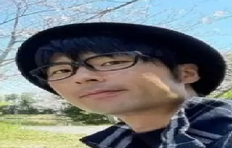 قبل زفافهما بيوم.. رجل يكتشف أن