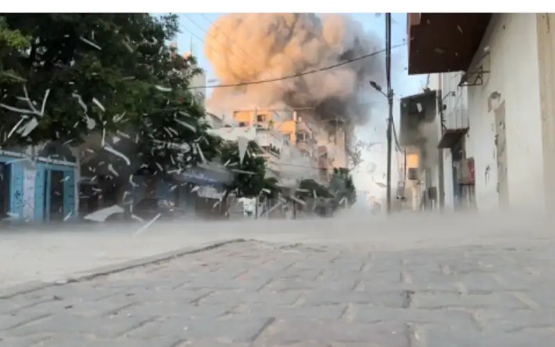 10 شهداء ومصابون في قصف الاحتلال