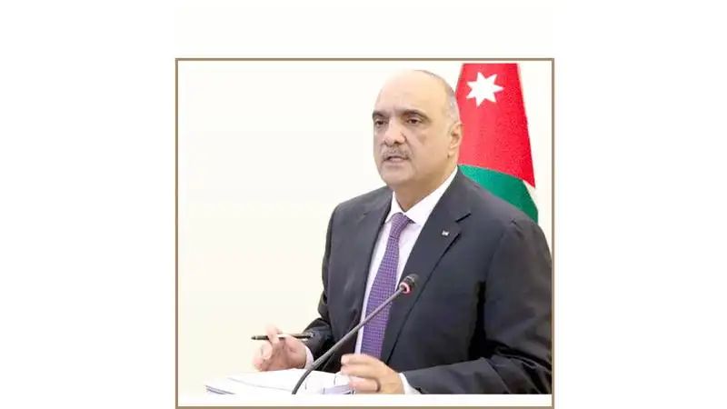 الخصاونة : المضي بالمشاريع الاستثمارية الكبرى