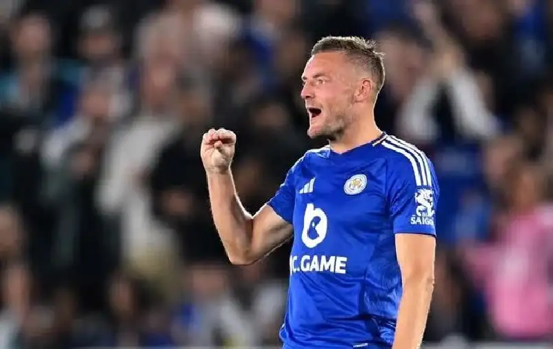 بمشروب الطاقة ولقطة استفزازية.. فاردي يشعل