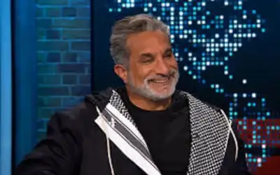 باسم يوسف يفجر مفاجأة ويتصدر الترند