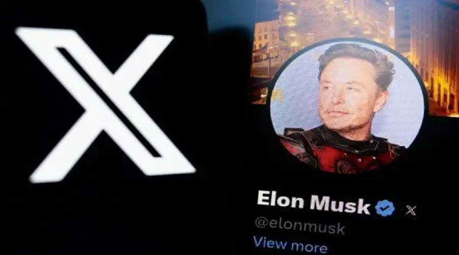 ماسك يجري انتخابات رئاسية أمريكية على